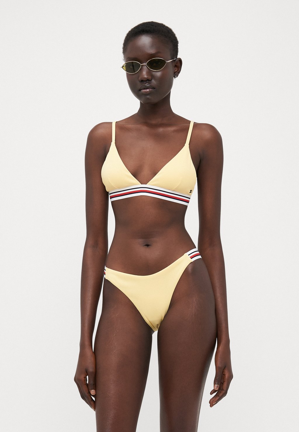 Верх бикини GLOBAL STRIPE TRIANGLE Tommy Hilfiger, желтый — фото 2