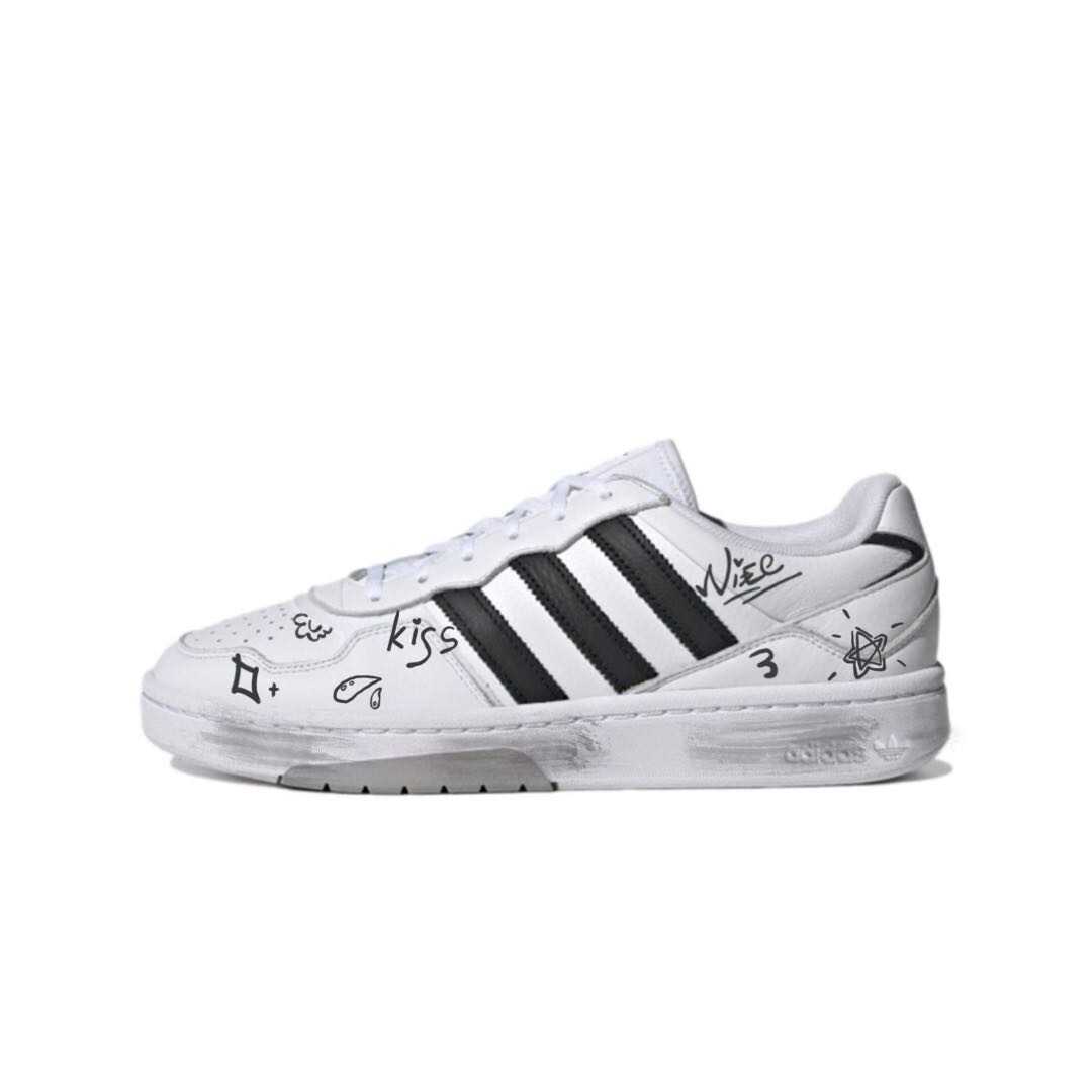 

Кроссовки adidas originals Courtic Skateboarding Shoes Men Low-top Black, белый