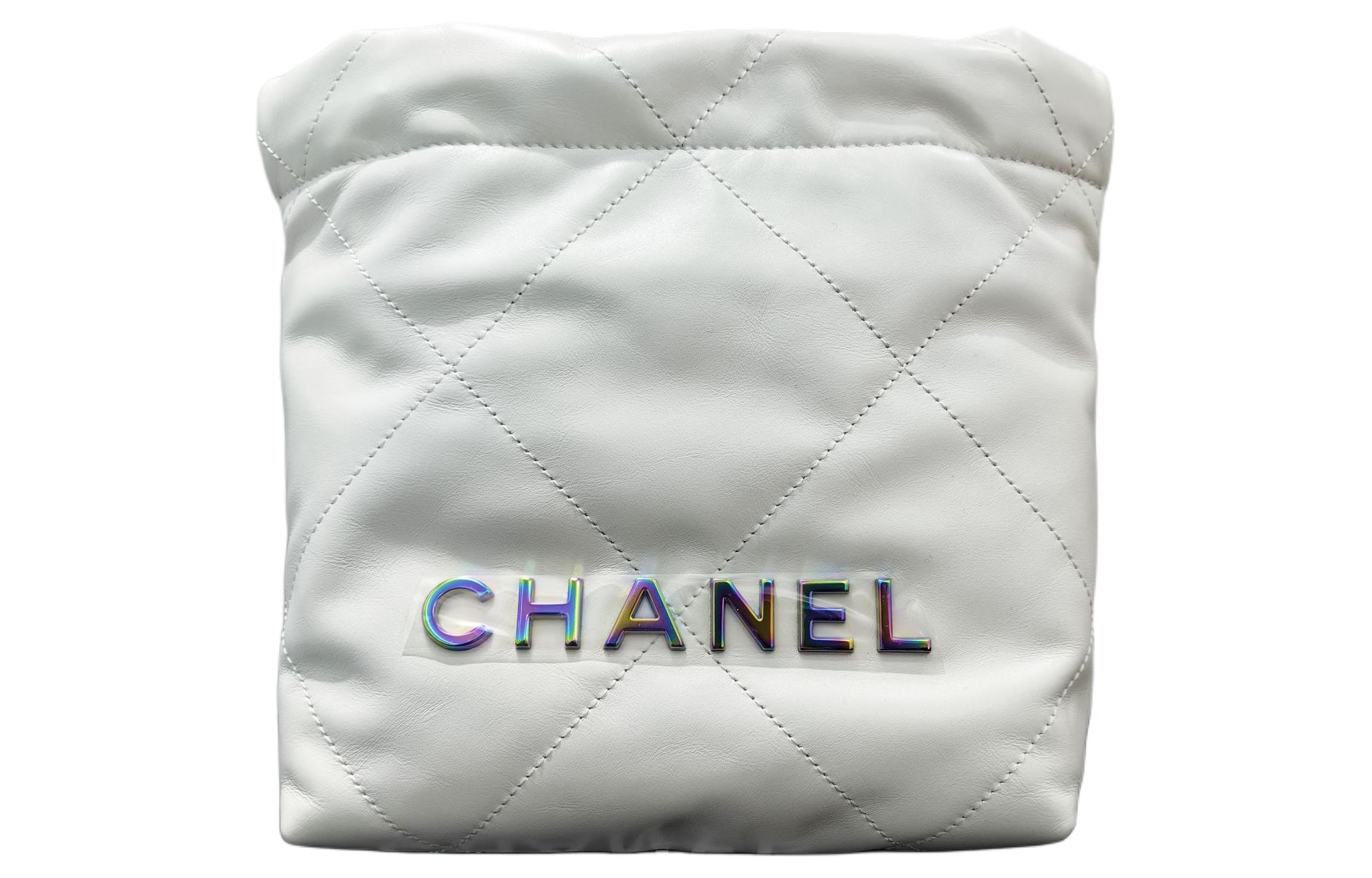 

Сумка через плечо мини из кожи коровы белая CHANEL