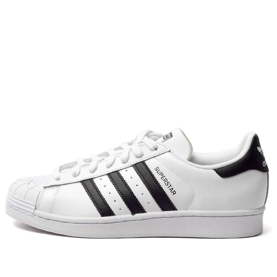

Кроссовки adidas Superstar x Nigo