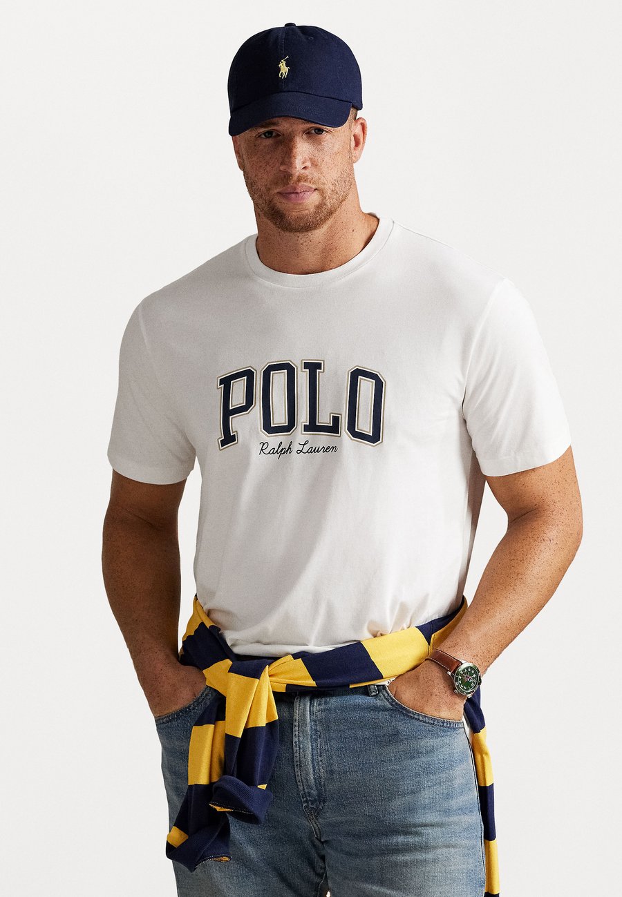 

Футболка Polo Ralph Lauren Big & Tall LOGO JERSEY T-SHIRT, White/Dark Blue