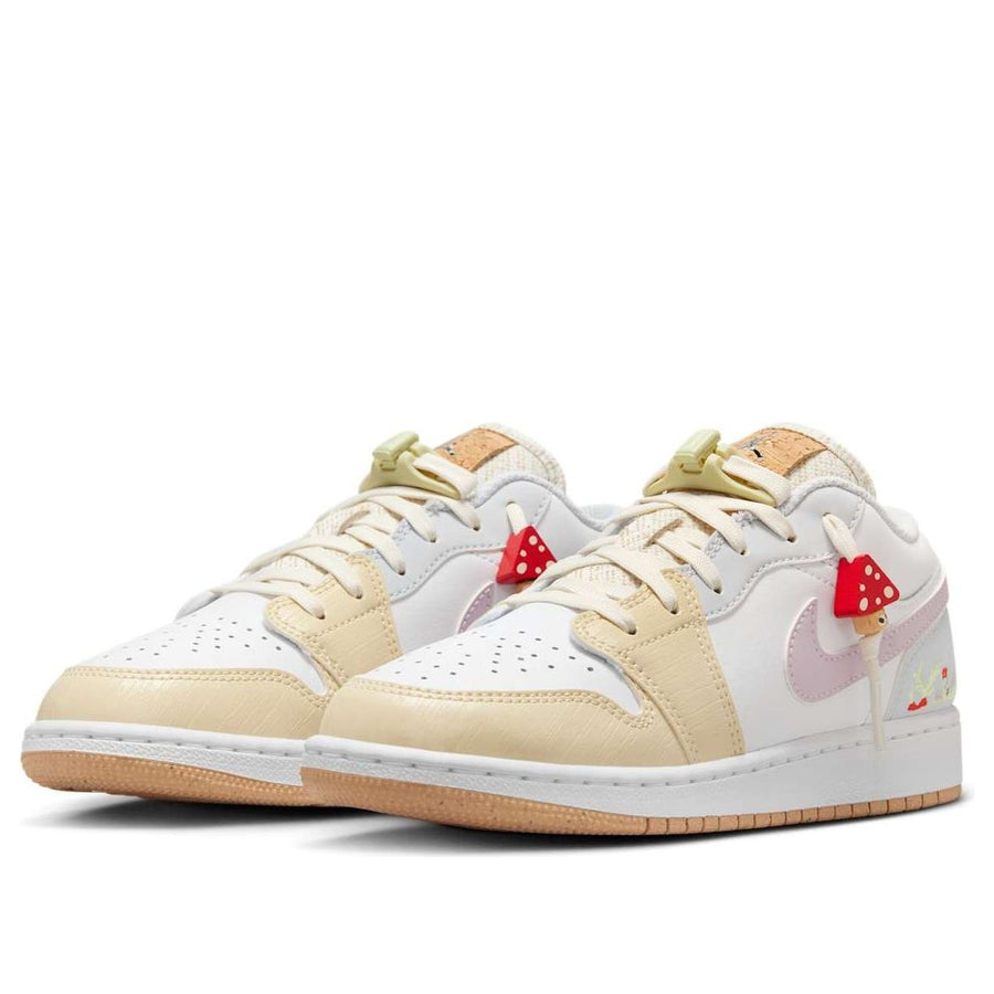 Кроссовки (GS) Air Jordan 1 Low 'Mushroom', бежевый — фото 3