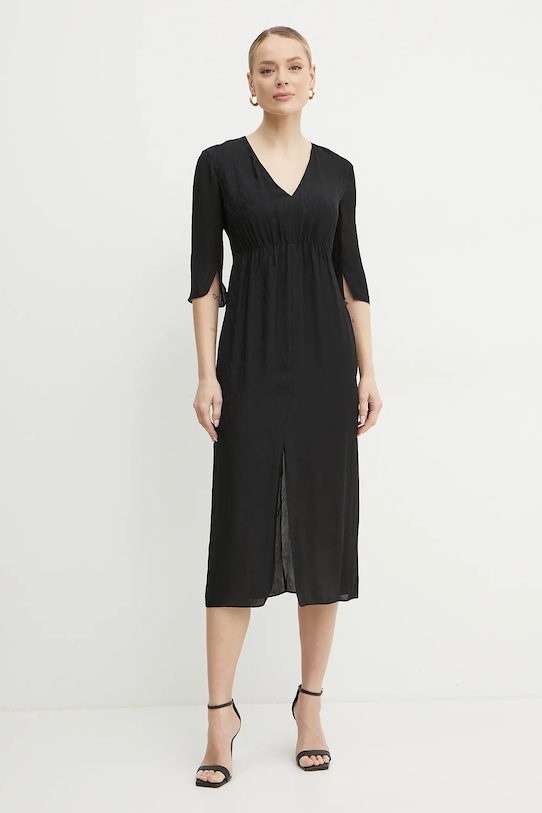 

Платье Armani Exchange, черный