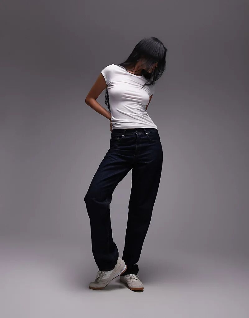 

Футболка ARKET supersoft slim fit с короткими рукавами белого цвета