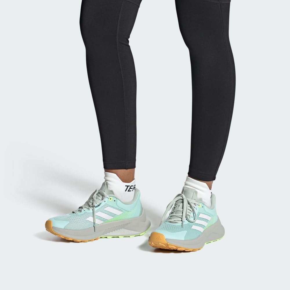 Мужские походные кроссовки adidas Terrex Free 2 Low GTX, белый — фото 2