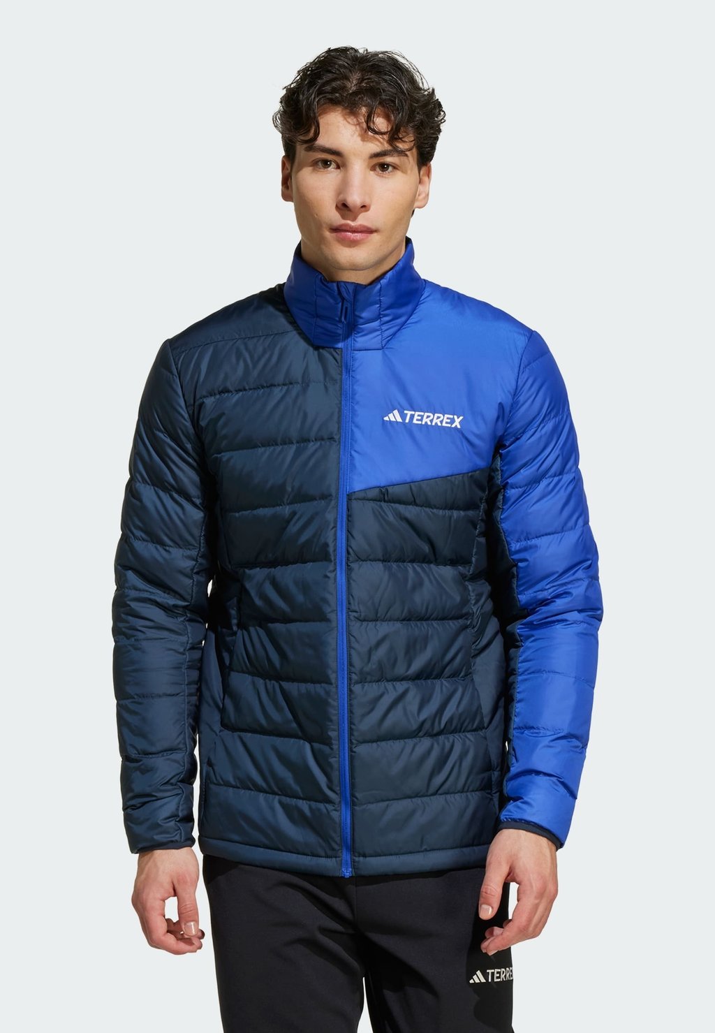 

Зимняя куртка MULTI LIGHT DOWN Adidas Terrex, темно-синий