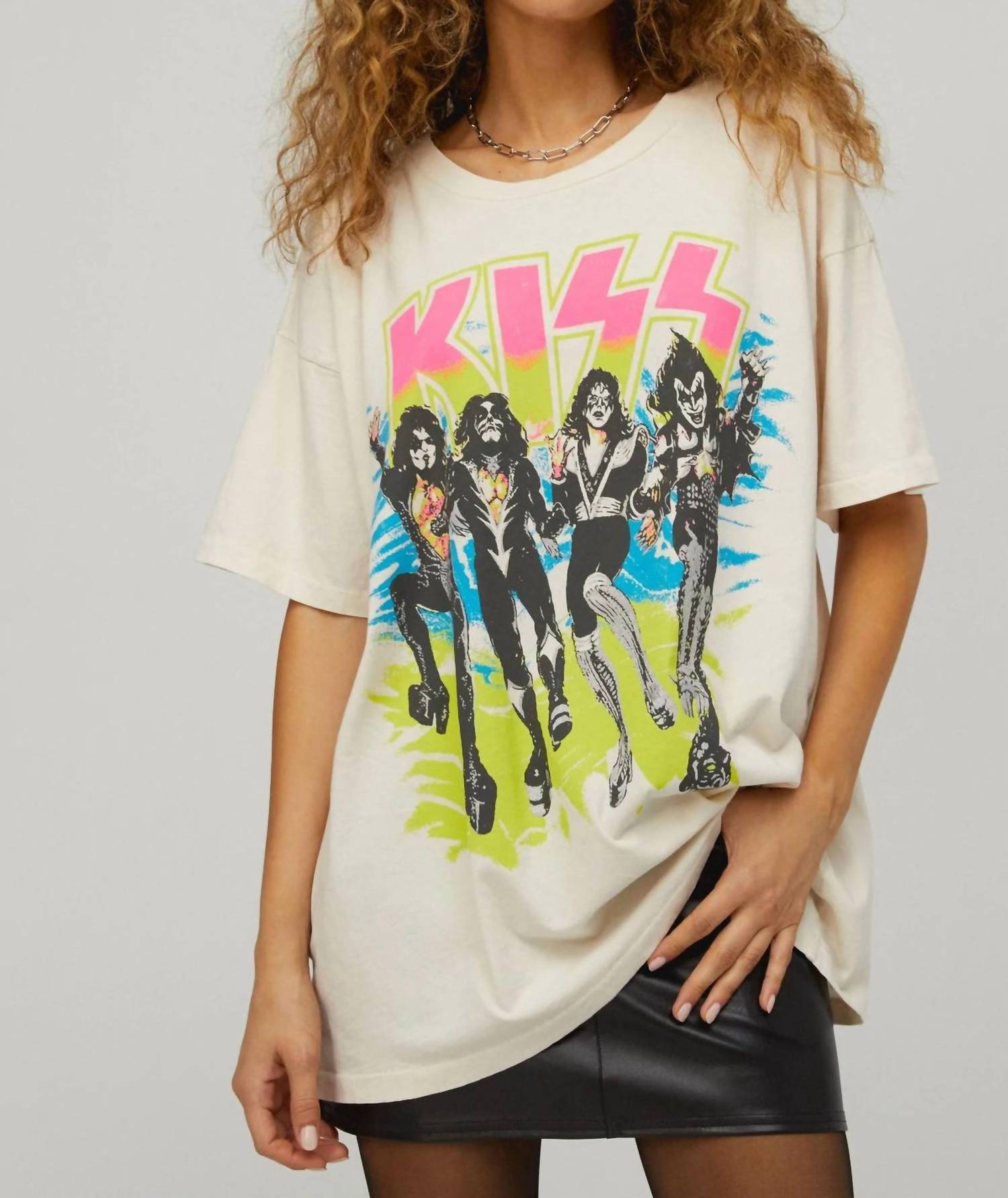 

Футболка Kiss в белом цвете Chaser