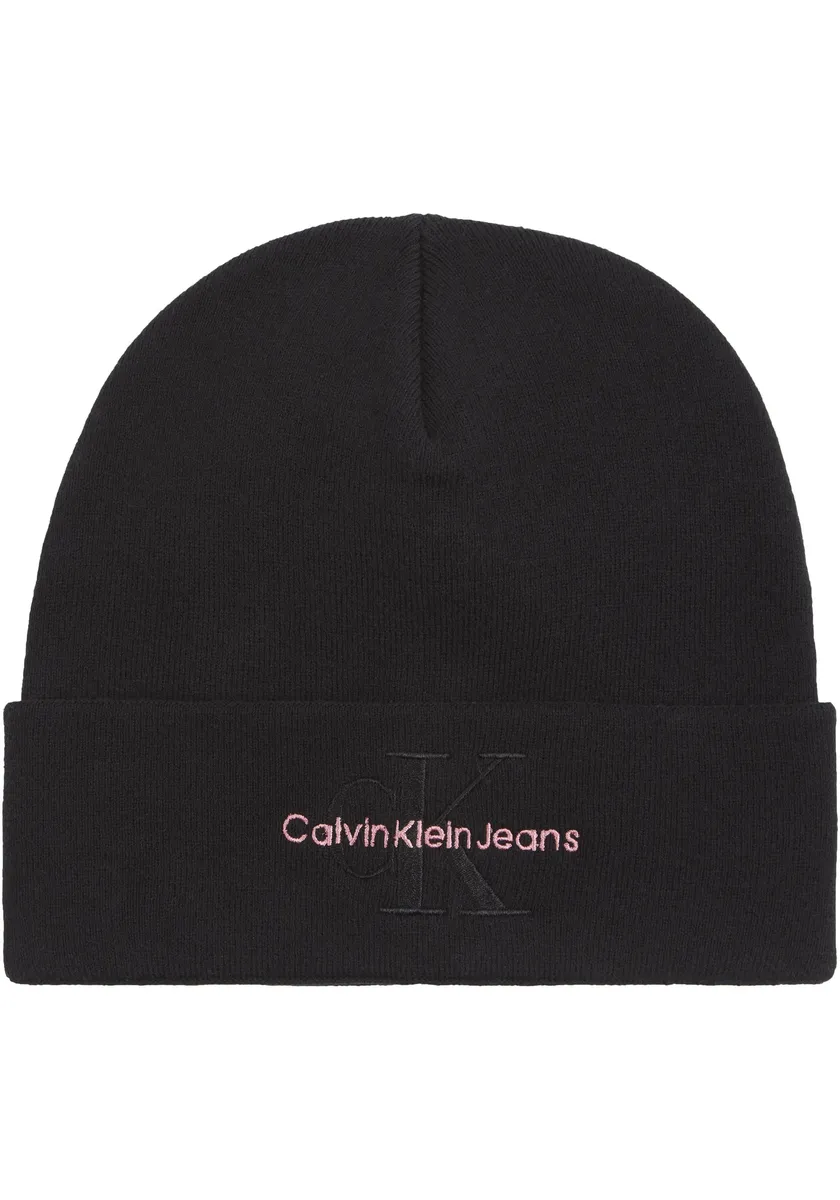 

Шапка-бини Calvin Klein Jeans "MONO LOGO EMBRO BEANIE", с вышитым логотипом, цвет Black/Dusty Rose