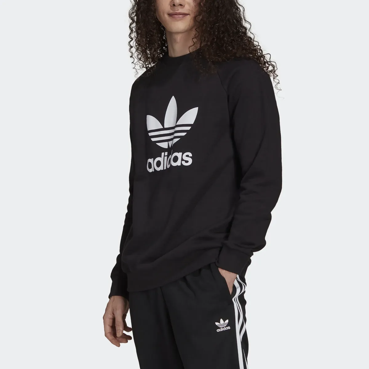 

Толстовка Adidas Originals с капюшоном "ADICOLOR CLASSICS TREFOIL", белый