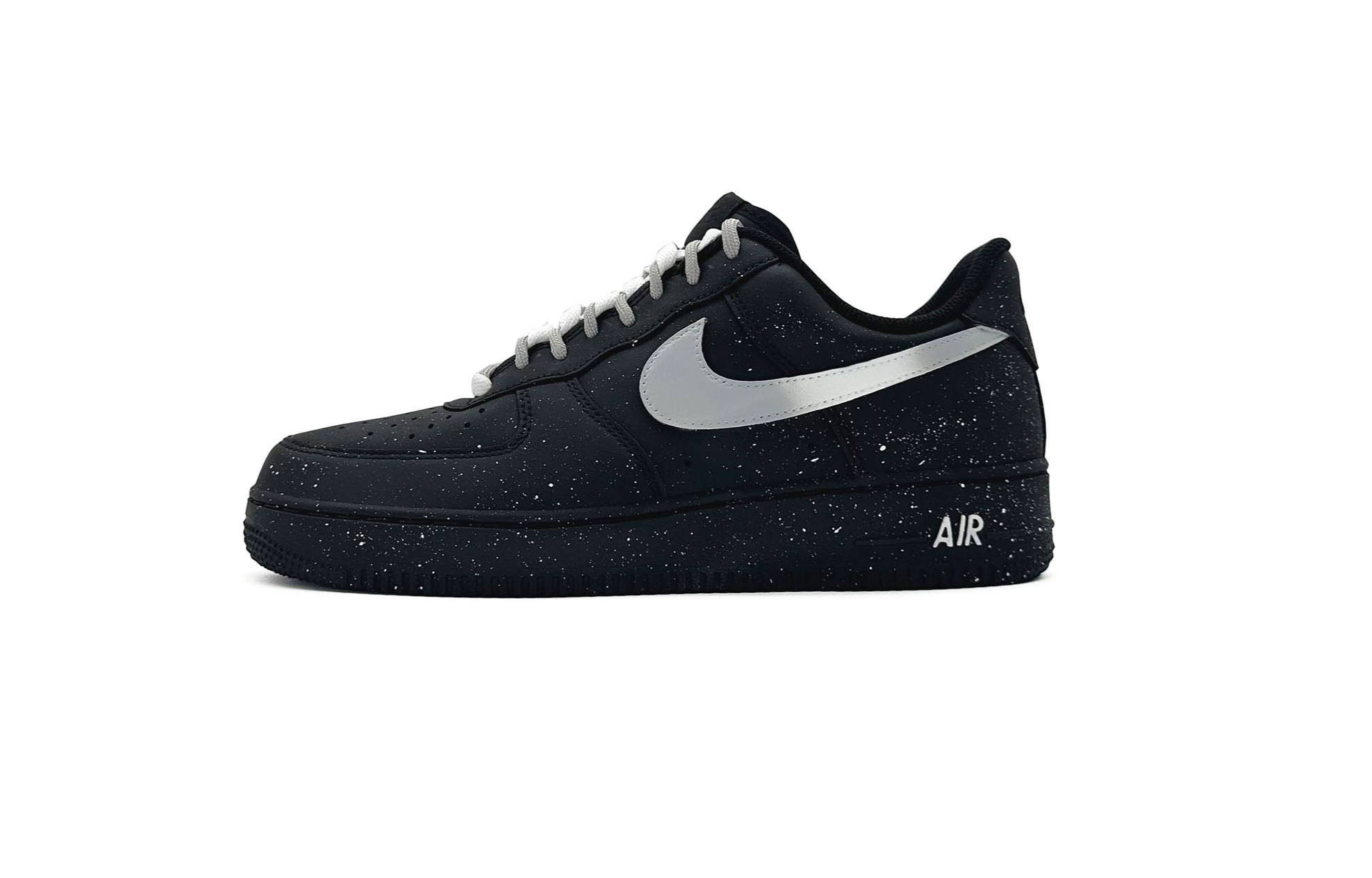 

Кроссовки Air Force 1 Abrasion Resistant Low Top Skateboard Unisex черный белый серый Nike, черный белый серый