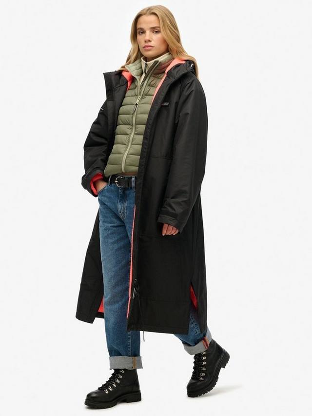 Ветровка-халат для переодевания Superdry, Black/Coral — фото 4