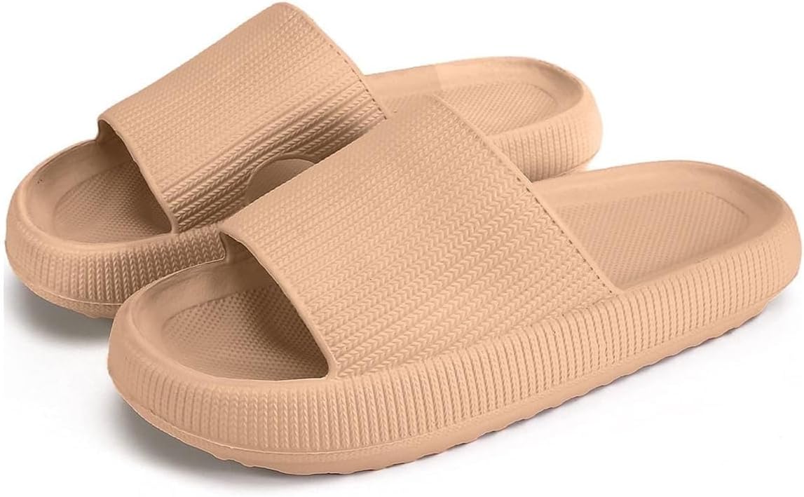 

Тапочки-подушки для мужчин и женщин - мягкие тапочки с толстой нескользящей подошвой для ванной комнаты, удобные сандалии для душа дома и на улице Kushionstock, хаки