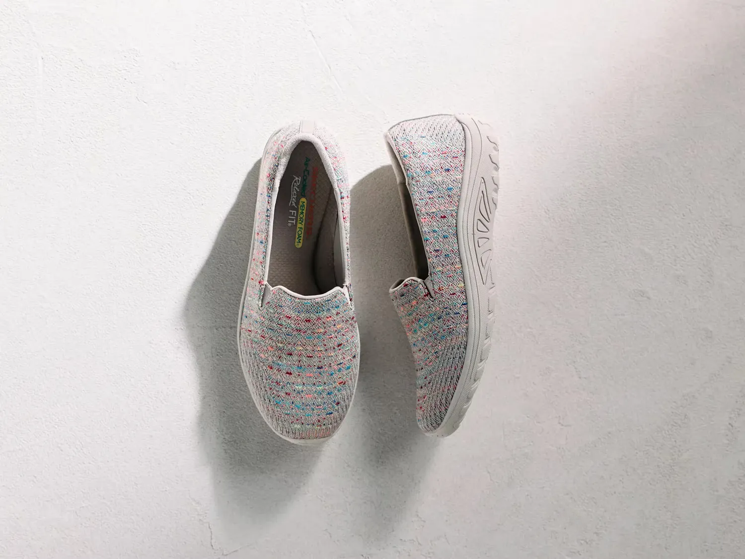 Relaxed Fit Reggae Fest Wicker Slip-On Skechers, Taupe/Multicolor — фото 2