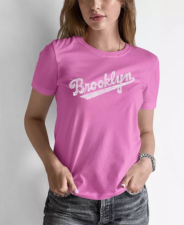 

Женская футболка Word Art Brooklyn Neighborhoods LA Pop Art, розовый