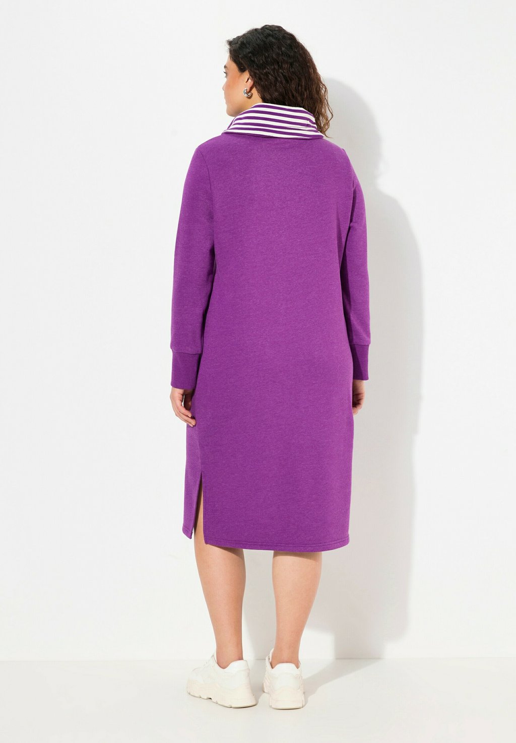 

Повседневное платье CONTRAST COLOR STAND-UP COLLAR Ulla Popken, фиолетовый