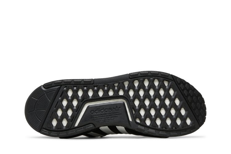 Кроссовки Adidas NMD_R1 V3, черный — фото 4
