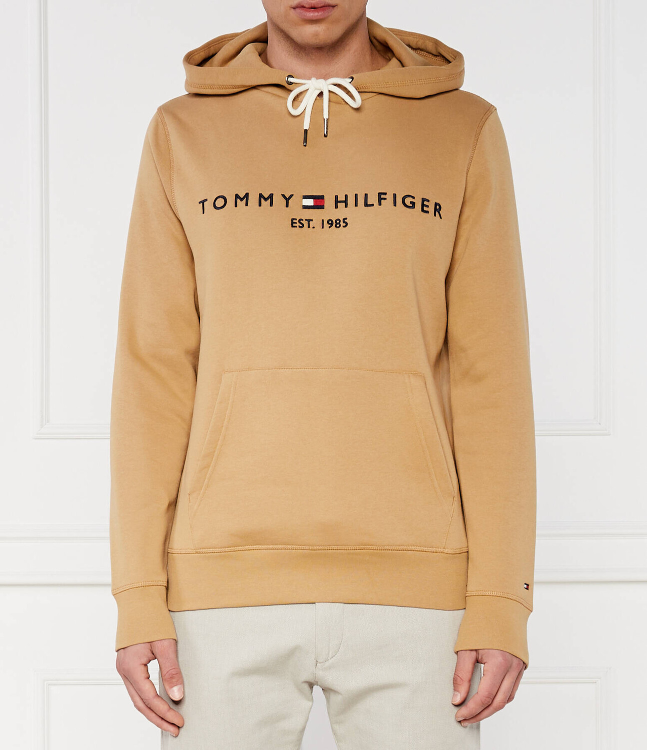 

Толстовка Tommy Hilfiger Regular Fit, кэмел