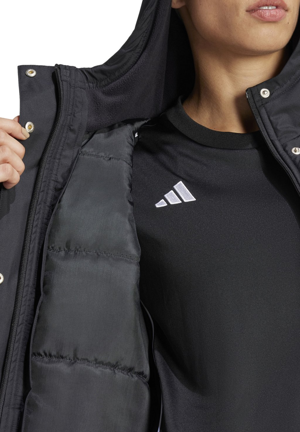 

Зимняя куртка KAPUZEN adidas Performance, черный