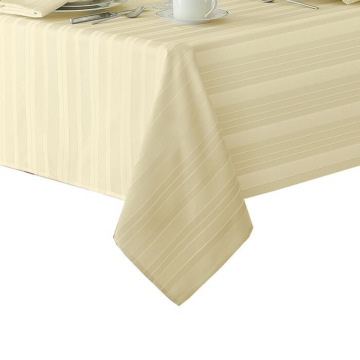 

Продолговатая жаккардовая скатерть Denley Stripe, 52 x 70 дюймов Elrene Home Fashions