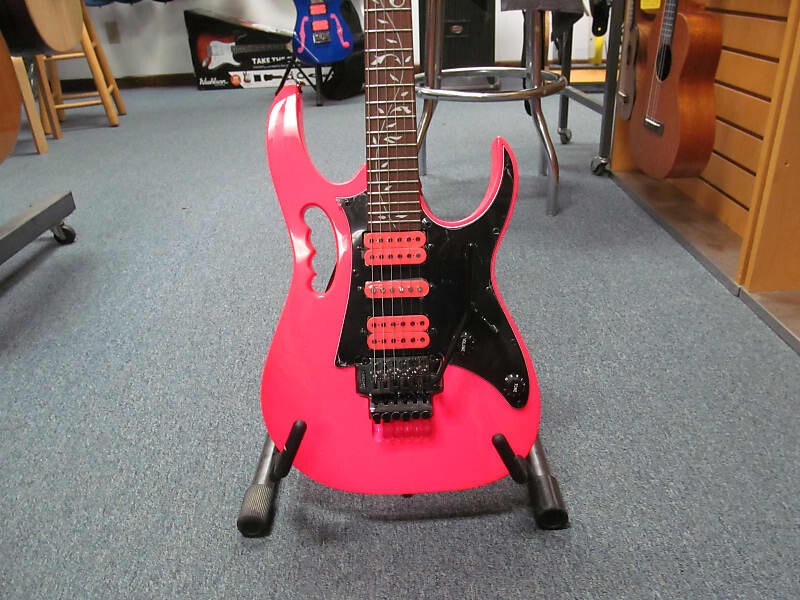 

Электрогитара Ibanez Steve Vai Signature JEMJRSP - Pink