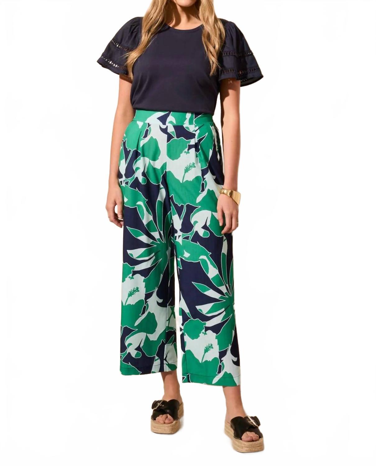 

Лиственные принтовые широкие брюки-кюлоты на резинке в цвете келли TRIBAL, Kelly