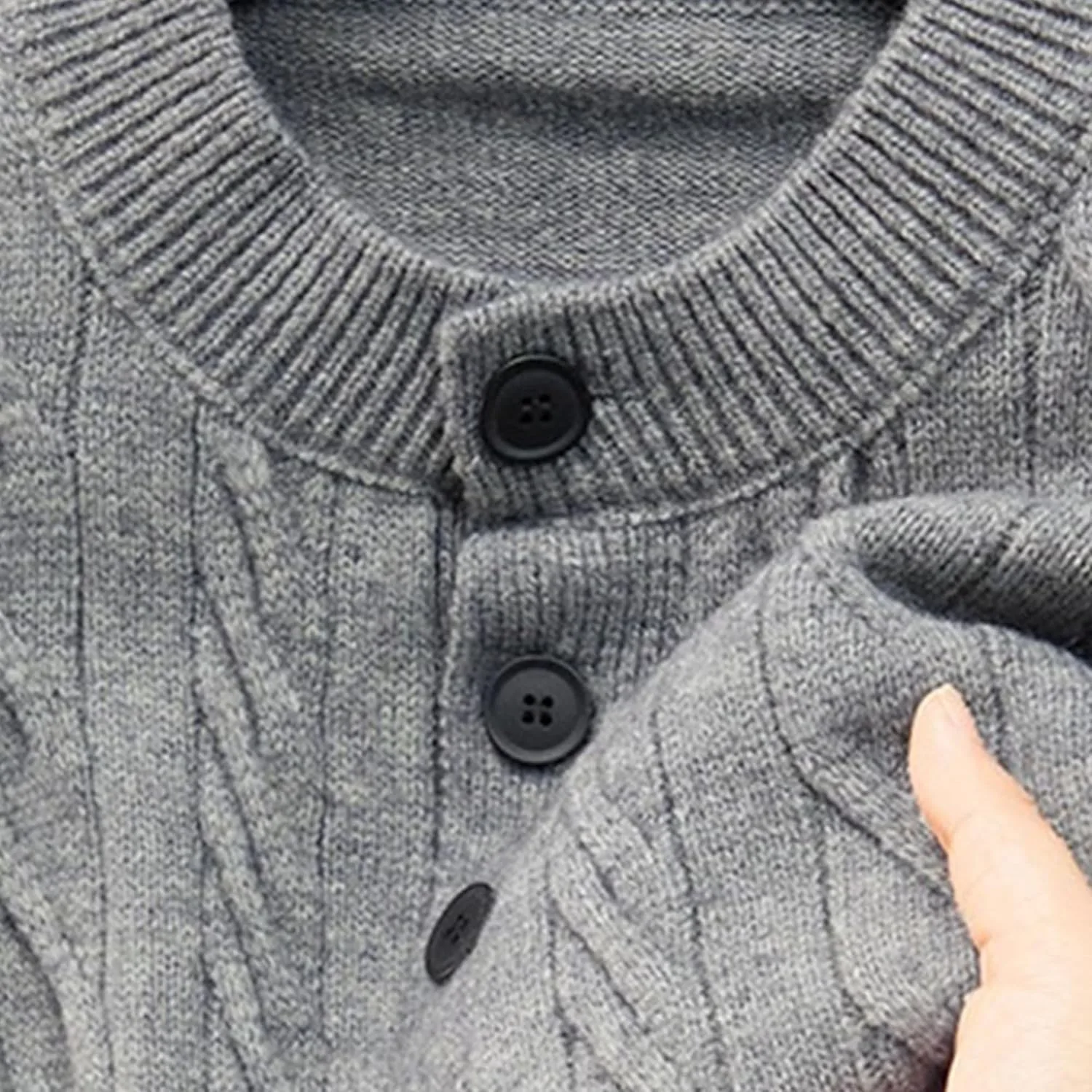 Мужской пуловер с воротником-стойкой и застежкой Slim Fit — фото 2