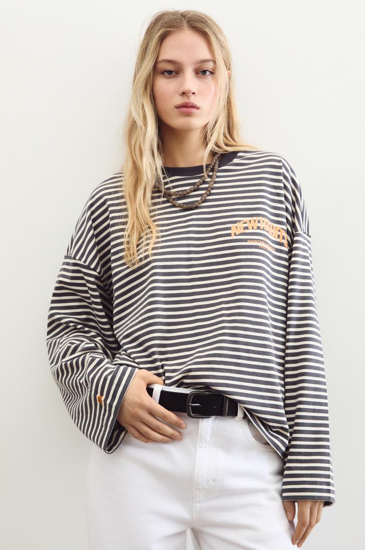 

Топ с длинными рукавами Pull And Bear, черный