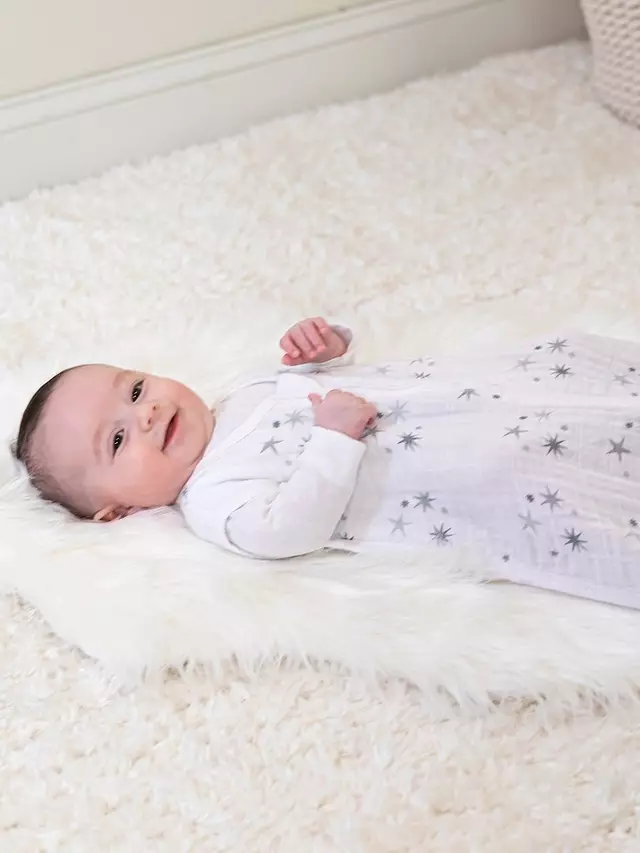 

Детский спальный мешок Aden + Anais Light Muslin Twinkle Baby, белый