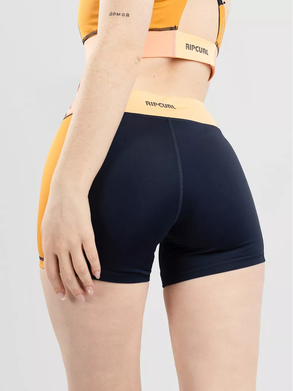 

Шорты Mirage Aloe Booty Rip Curl, синий