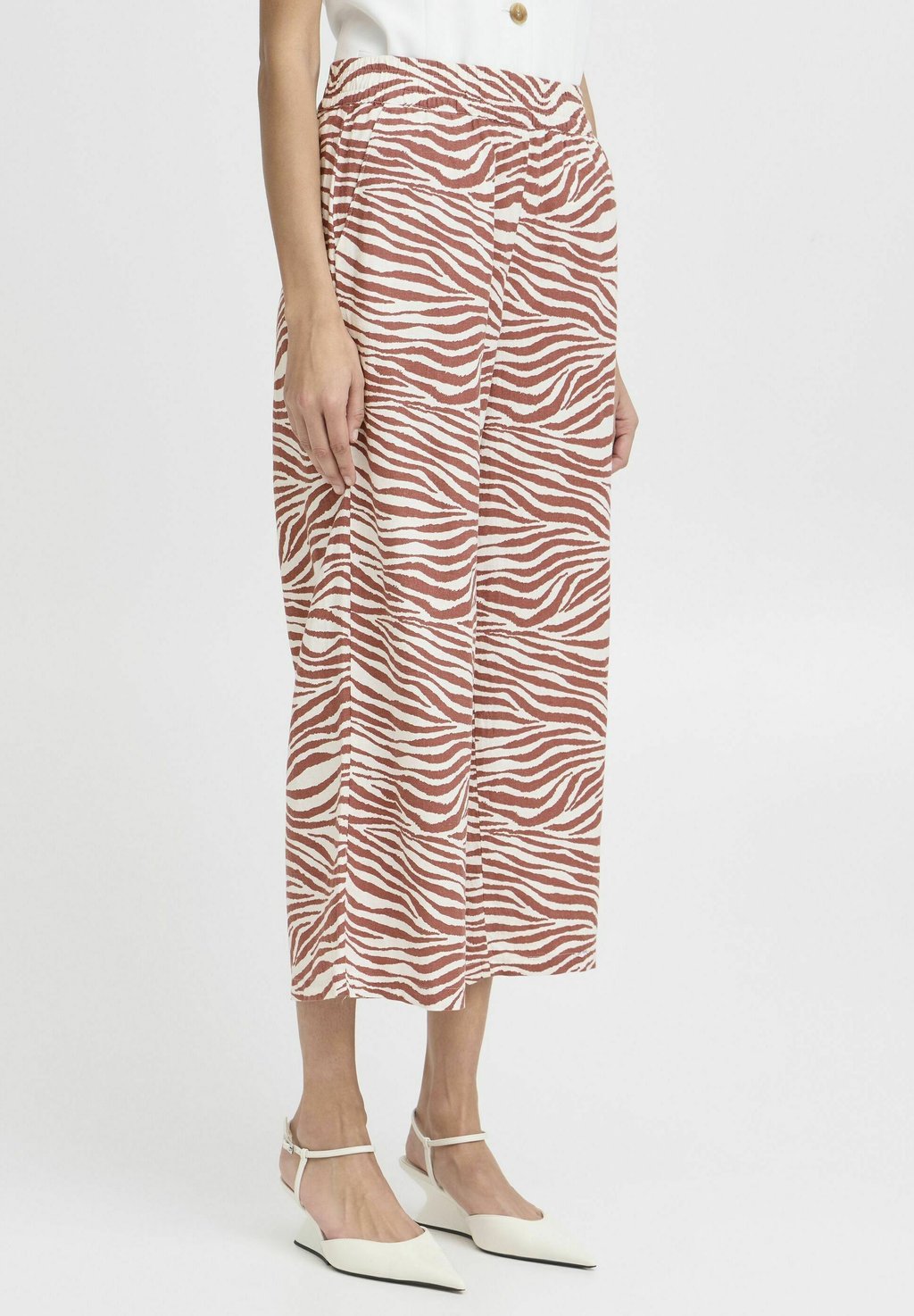 

Брюки BYFalakka b.young by Zalando, красный
