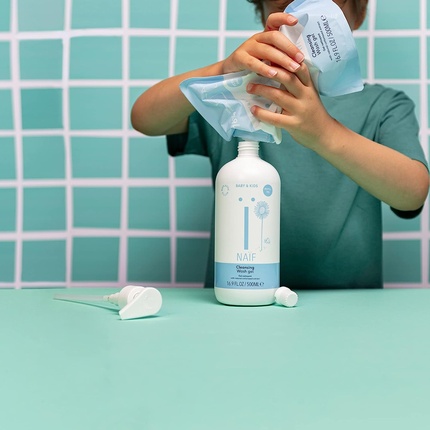 Детский гель для душа Naif Cleansing 500ml - Protects Young Skin from Irritation and Dryness — фото 3