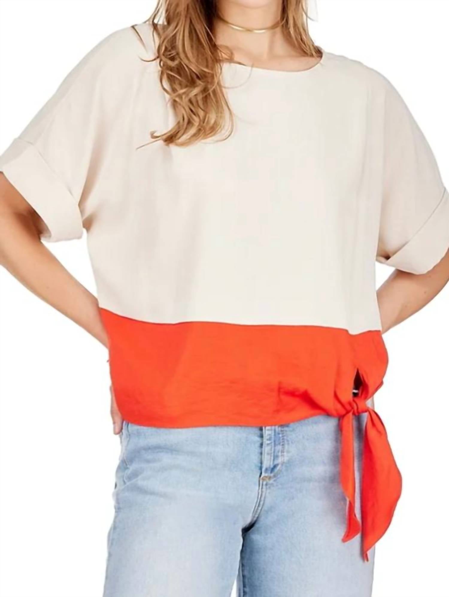 

Футболка Blocked Tie Tee Top в красном цвете Joy Joy