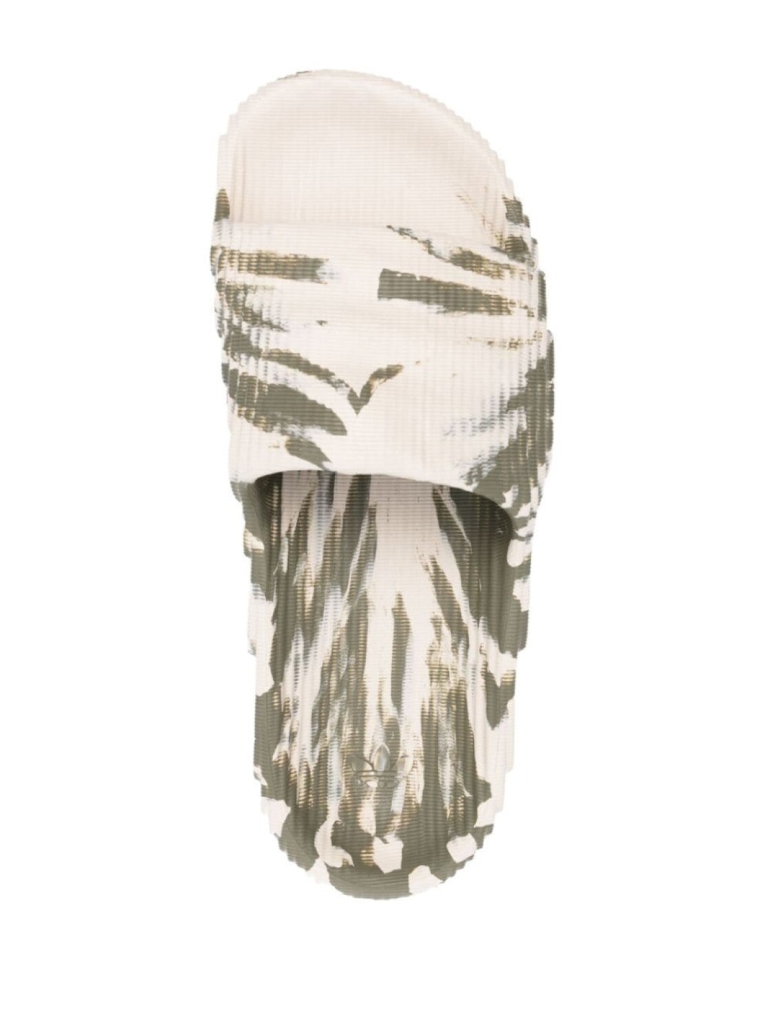 Adidas шлепанцы Adilette с камуфляжным принтом, зеленый — фото 3
