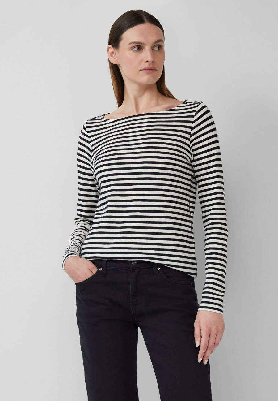 

Топ s.Oliver LÄSSIGES MIT U-BOOT-AUSSCHNITT, Schwarz/Black