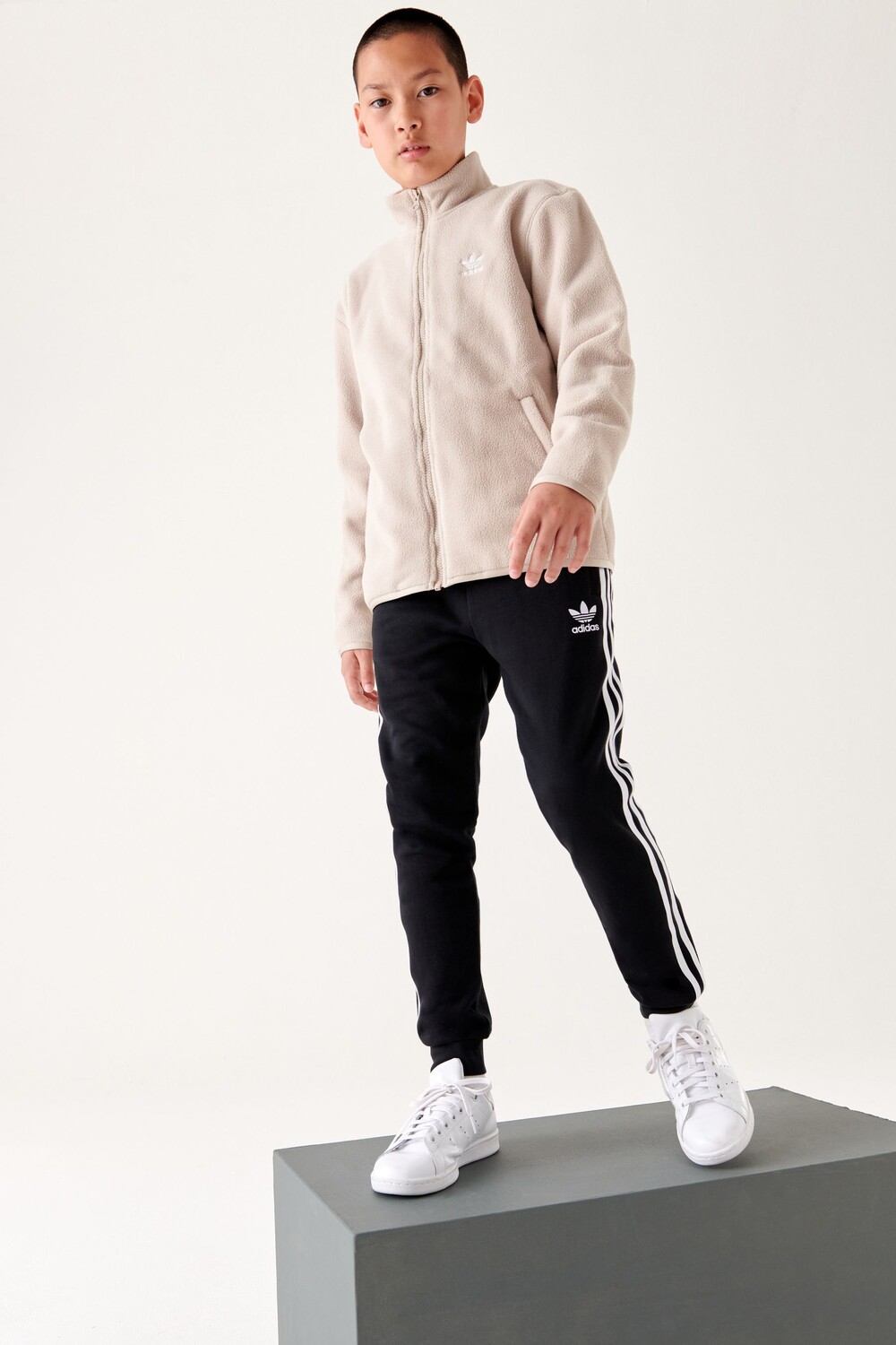 

Беговые брюки adidas Originals с 3 полосками adidas originals, черный
