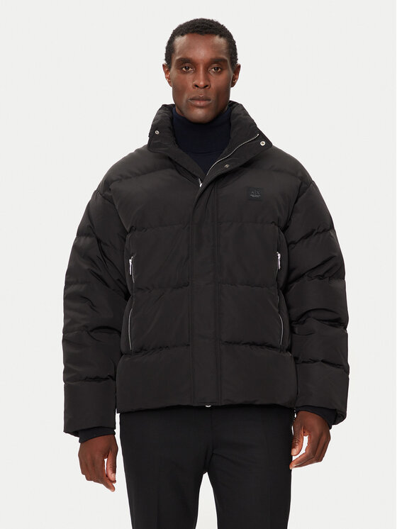 

Пуховик стандартного кроя XM000032 AF10323 UC001 Armani Exchange, черный
