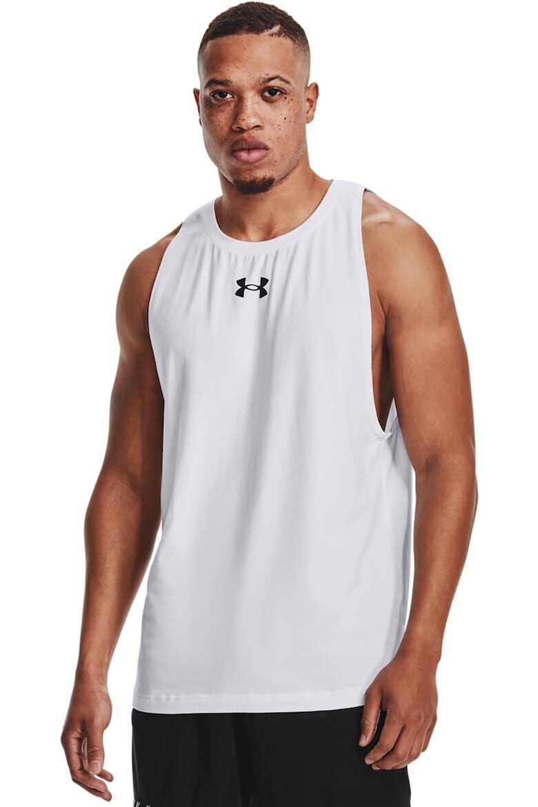 

Баскетбольная футболка Baseline с логотипом Under Armour, черный