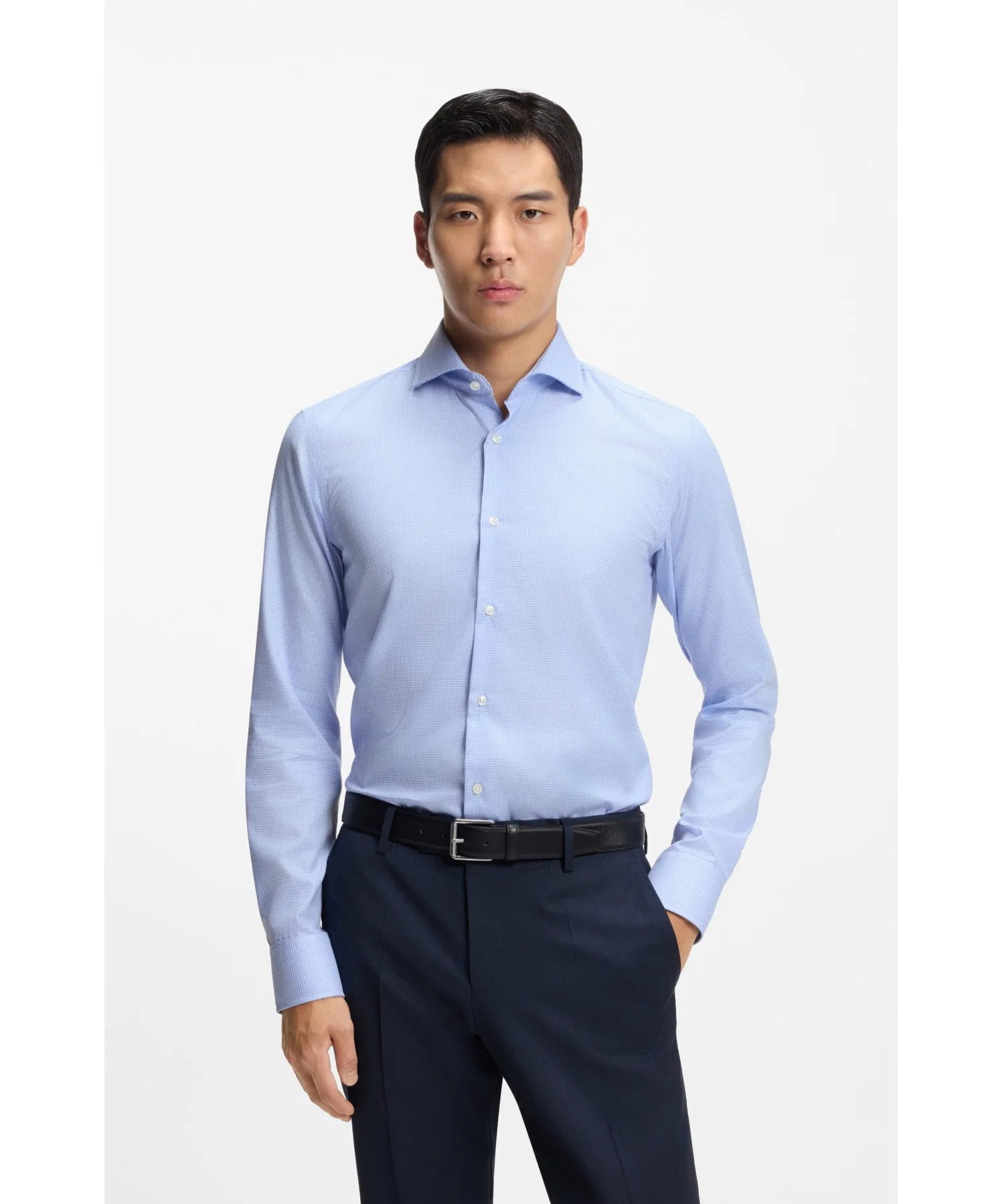 Мужская рубашка BOSS Slim Fit из хлопкового твила светло-голубого цвета
