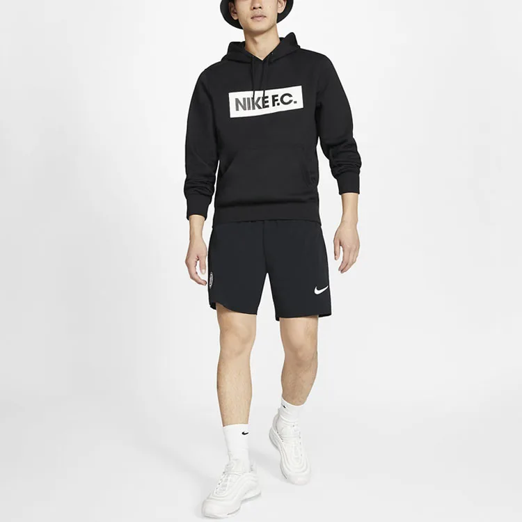 Nike Толстовка мужская черная с капюшоном утепленная — фото 4