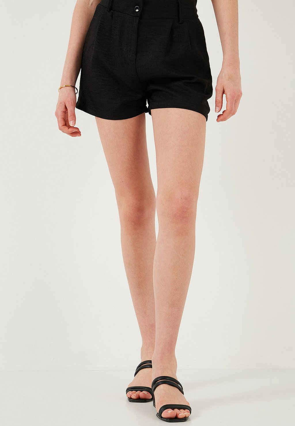 

Шорты REGULAR FIT LELA, черный