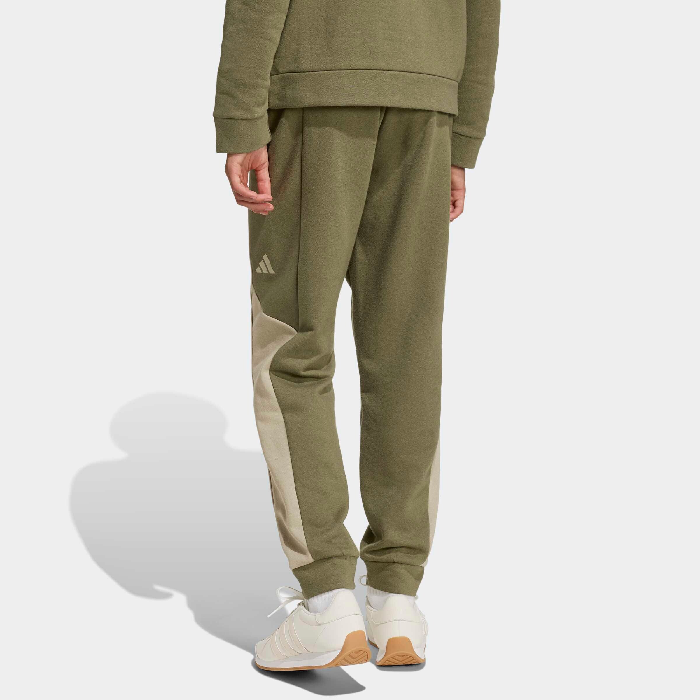 Adidas Sportswear Штаны для тренировок свободного кроя в цвете Olive — фото 4