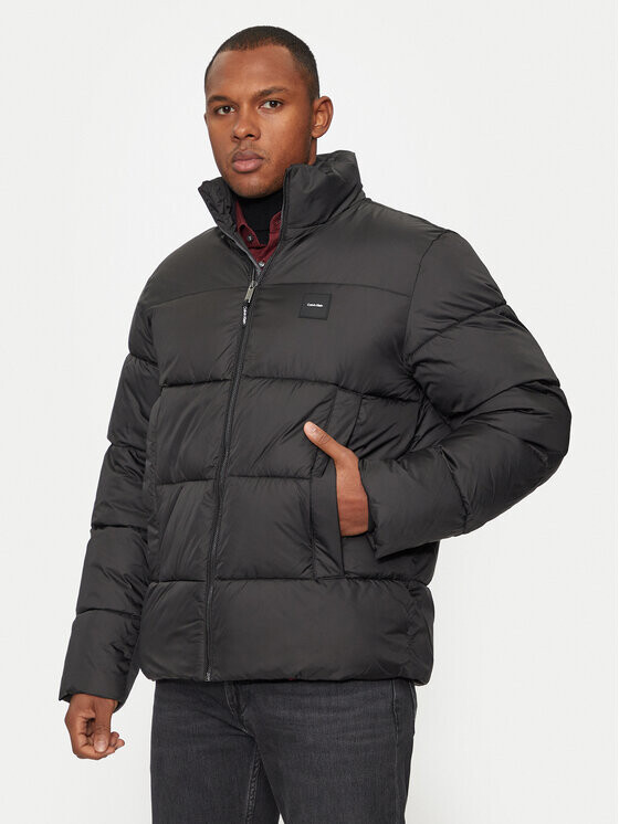 

Пуховик стандартного кроя Calvin Klein, черный