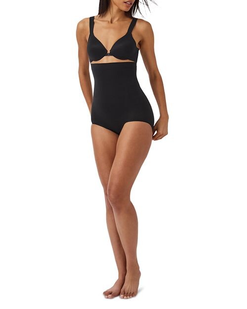 

Бесшовные моделирующие трусы с высокой талией на каждый день SPANX, цвет Black