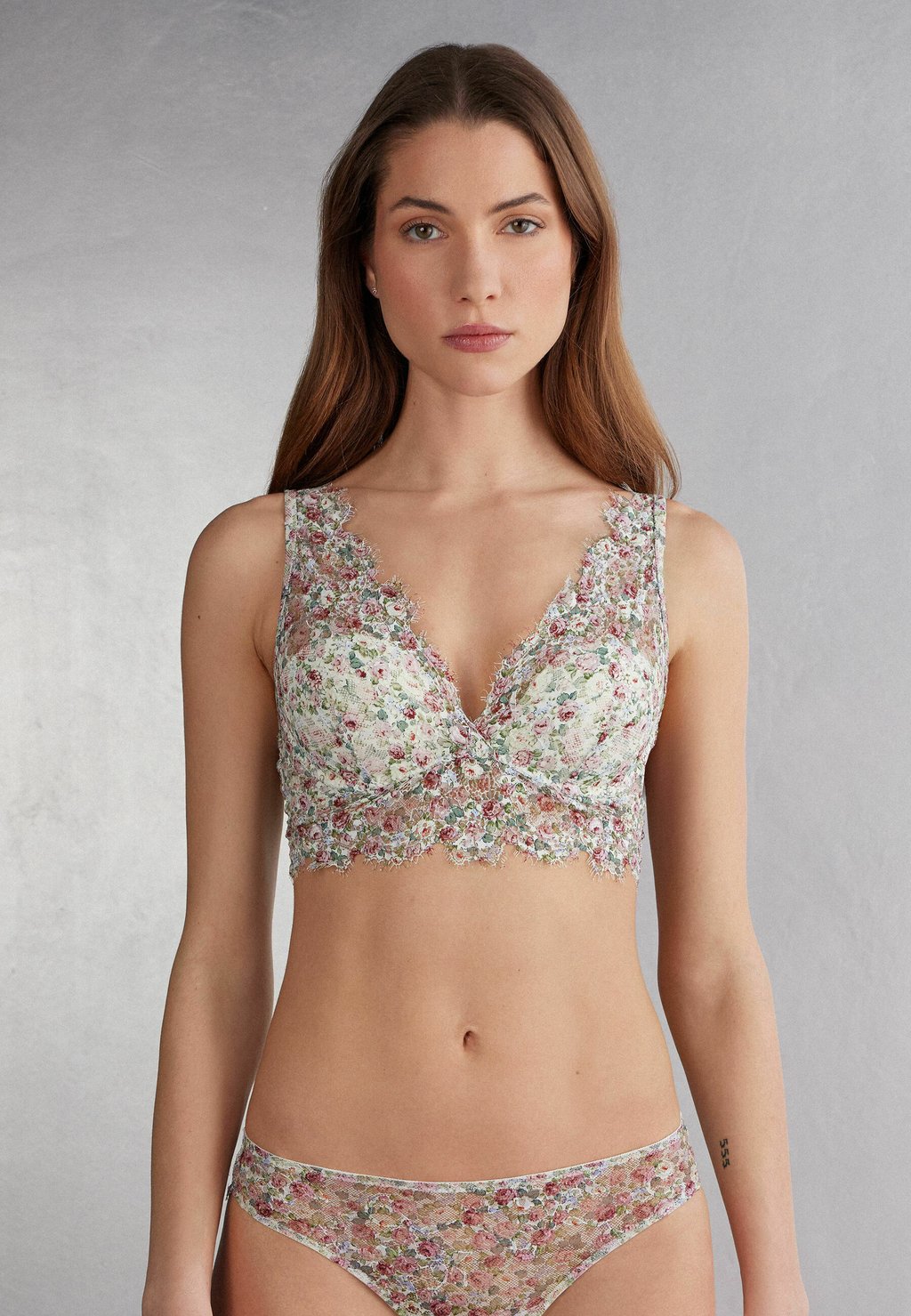 

Бюстгальтер на косточках ASIA FLORAL ROMANCE Intimissimi, кремовый