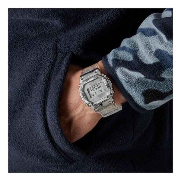 

Часы CASIO G-Shock Square 'White', цвет silver
