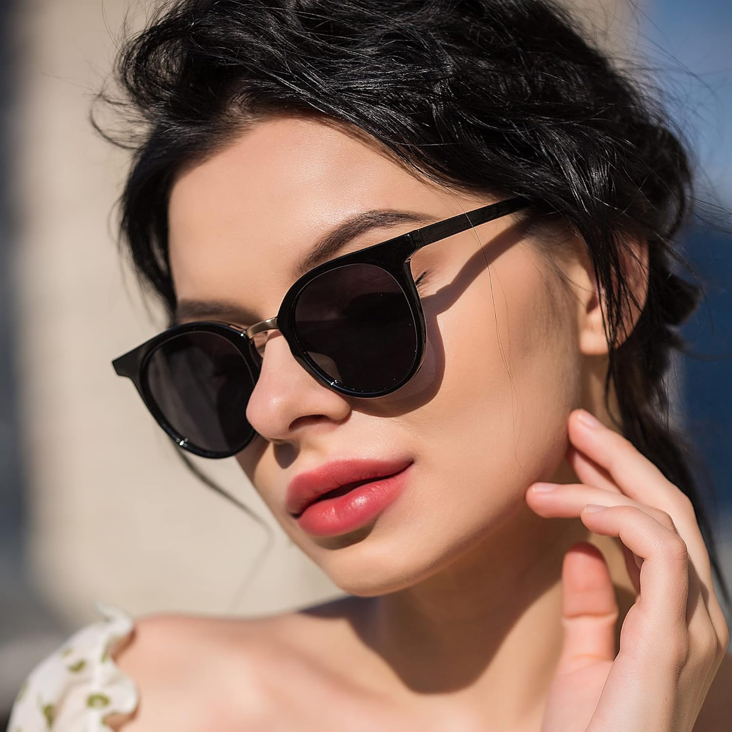 

Винтажные круглые солнцезащитные очки для чтения для мужчин и женщин, защитные очки, комплект из 3 штук (серые + черные + с цветочным рисунком, увеличение 1,00) LAMBBAA, Lulu_grey+black+floral