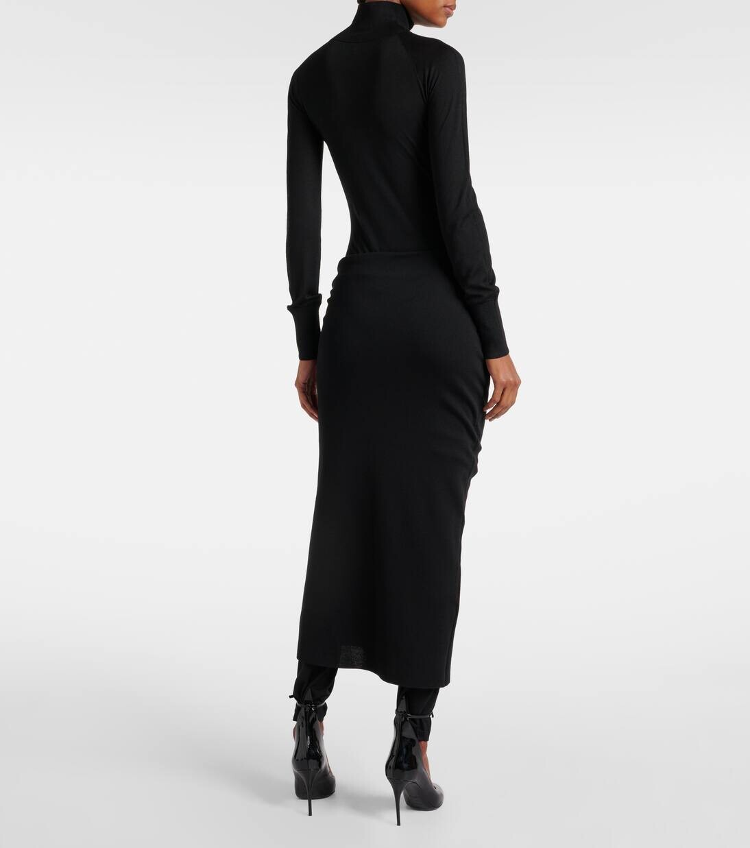 Юбка-брюки из шерстяной смеси со сборками Alaïa, цвет noir alaia — фото 3