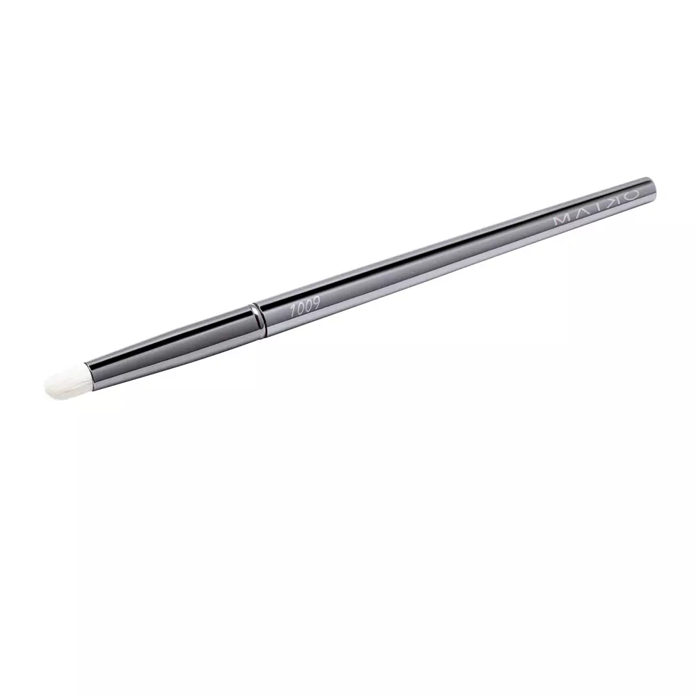 Кисть для лица Luxury grey pincel de precisión para sombras 1009 Maiko, 1 шт. — фото 2