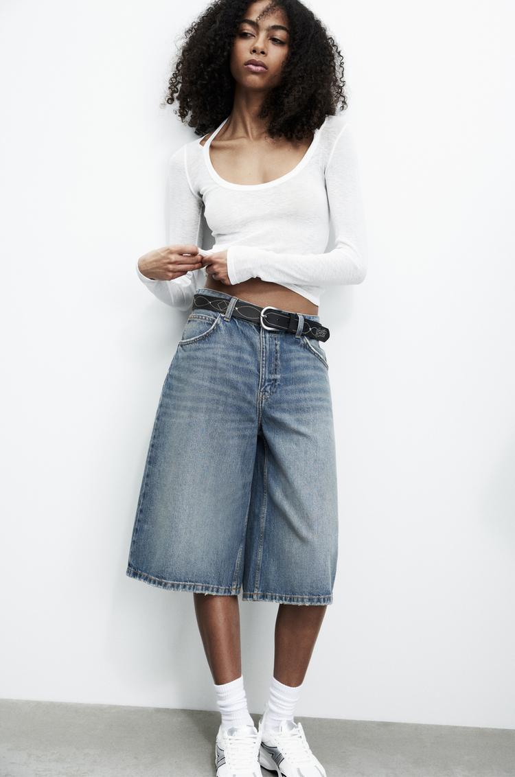 

Двухслойный топ с длинными рукавами и бретелями Pull And Bear, белый