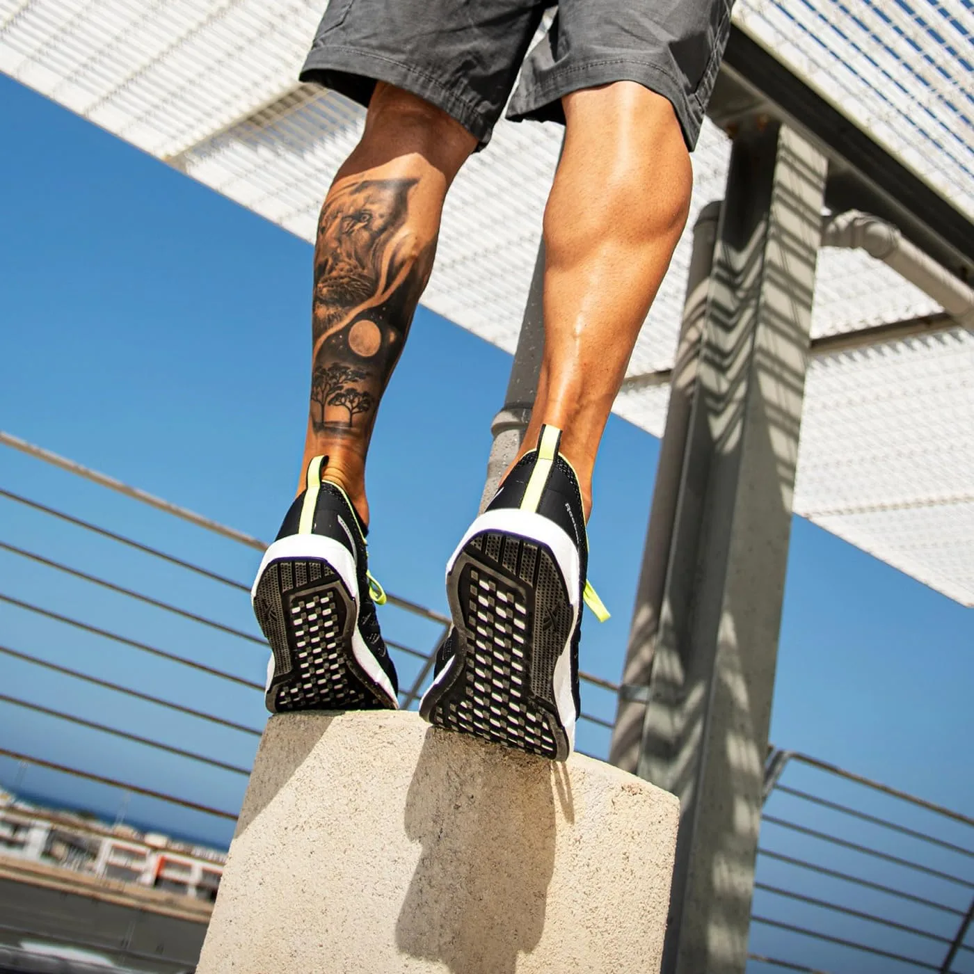 Мужские кроссовки Reebok S1p SrcConstruction, черный/зеленый — фото 2